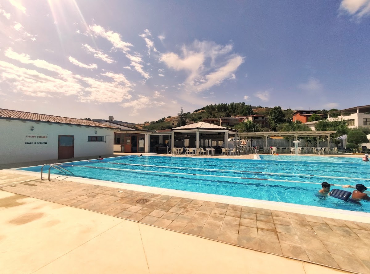 Hotel Ristorante Pizzeria Il Platano Photos 2